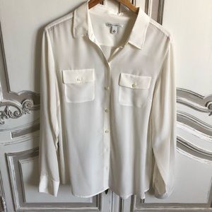 Banana Republic 100% silk blouse